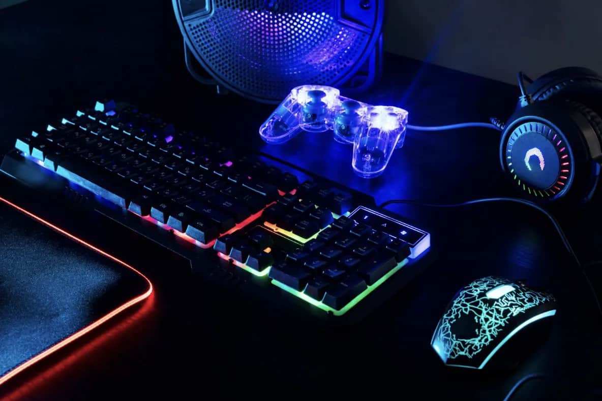 Najbardziej szokujące zarobki w świecie e-sportu – ile naprawdę można zarobić?