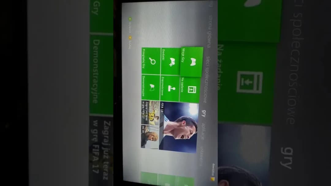 Skąd bezpiecznie pobierać gry na Xbox 360? Sprawdź legalne źródła i uniknij ryzyka